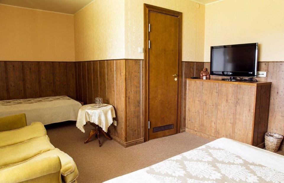 Vahe Guest House Poltsamaa Dış mekan fotoğraf